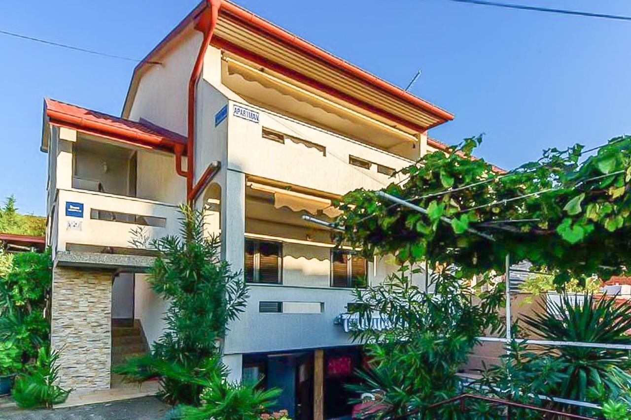 Apartments Branka Punat Bagian luar foto